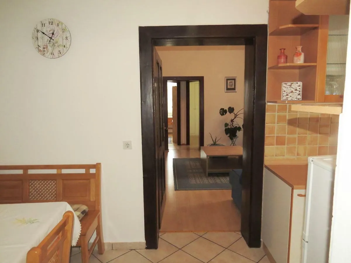 Apartment Stoja プーラ